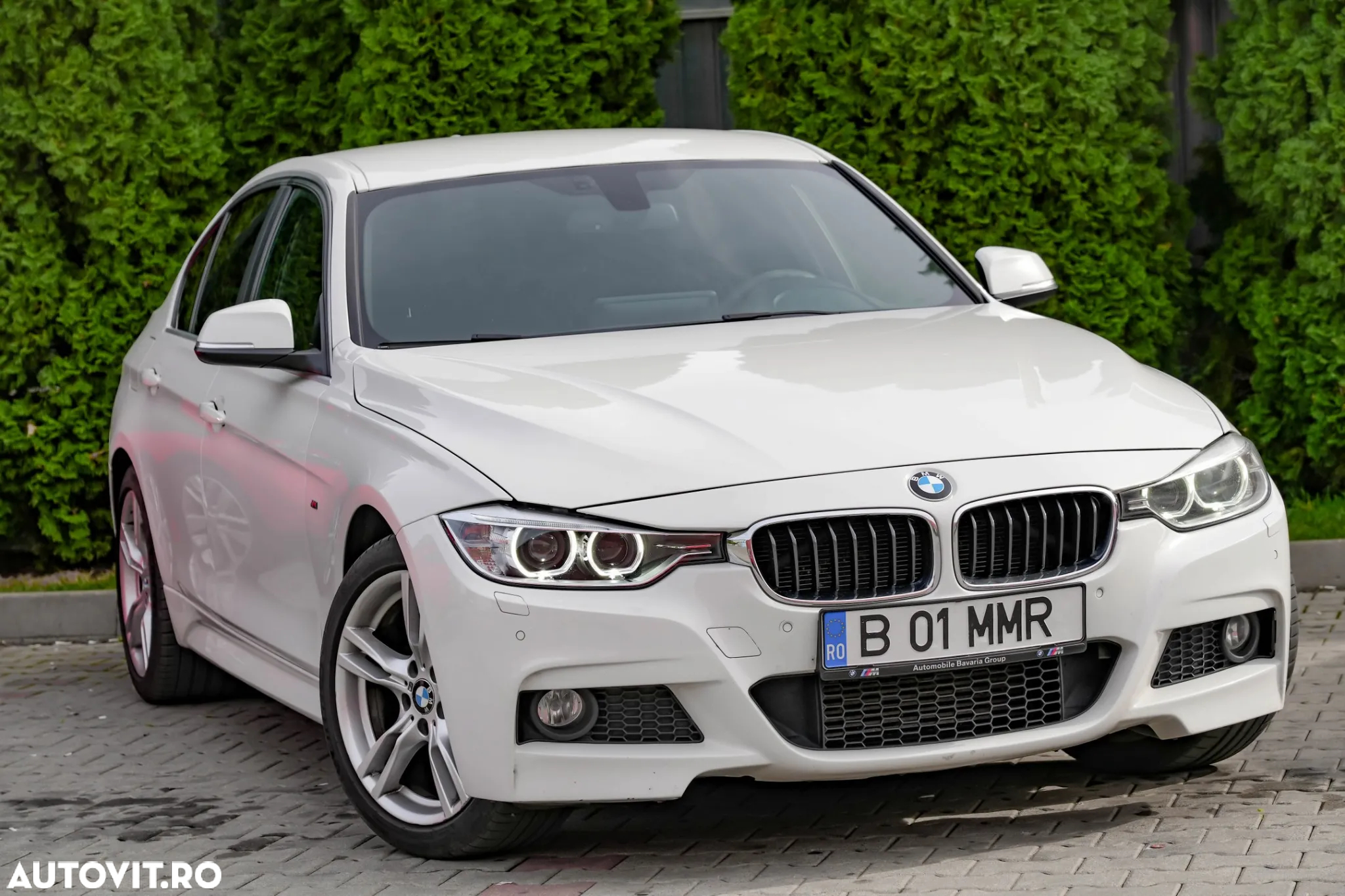 BMW Seria 3 320d xDrive Sport-Aut. Sport Line - 4