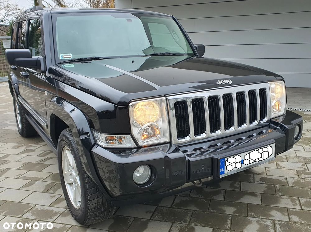 Jeep Commander - 4