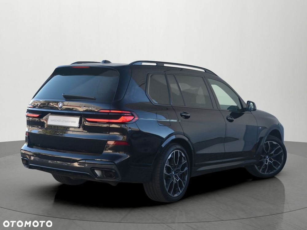 BMW X7 2024 photo 2