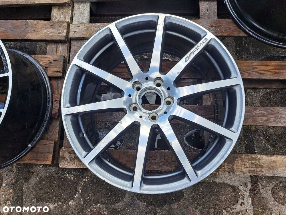 Oryg. Mercedes S-Klasa 222 A222 A2224010200 8.5j 19 et39 AMG 4632