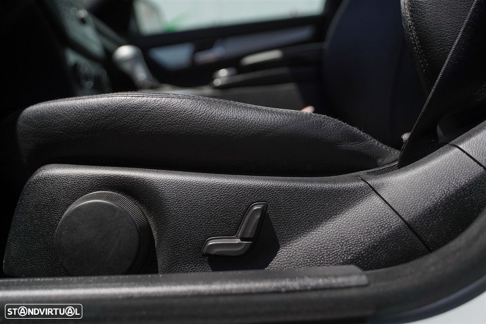 Mercedes-Benz C 320 - 26