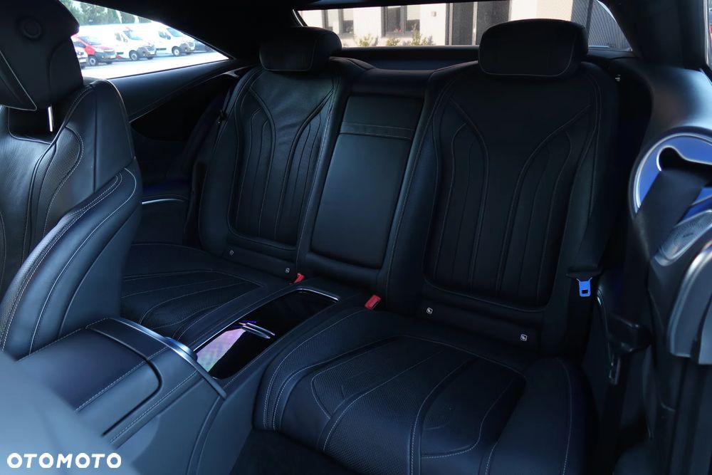 Mercedes-Benz Klasa S 560 4-Matic 9G-TRONIC - 39