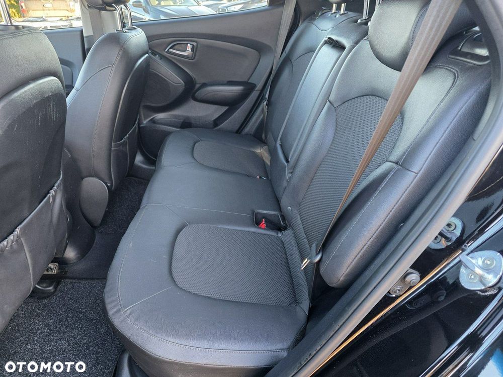 Hyundai ix35 1.6 2WD Fifa World Cup Edition - 13