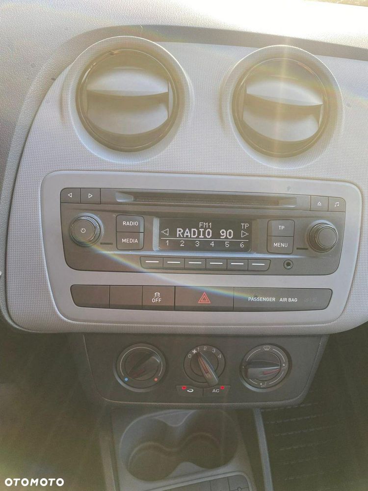 Seat Ibiza 1.2 12V Reference - 8