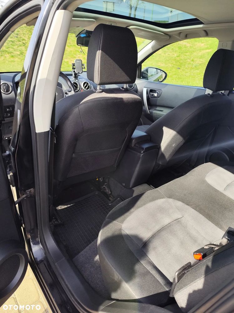 Nissan Qashqai 2.0 dCi 4 x 4 DPF tekna - 9