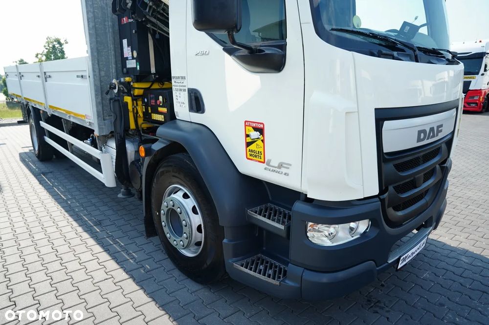 DAF LF 250 / 4x2 / SKRZYNIOWY 7,3 m / HDS HYVA HB150XE3 / MAX WYSÓW: 10,06 M / MOCNA PODŁOGA / ROTATOR / PILOT / EURO 6 - 14