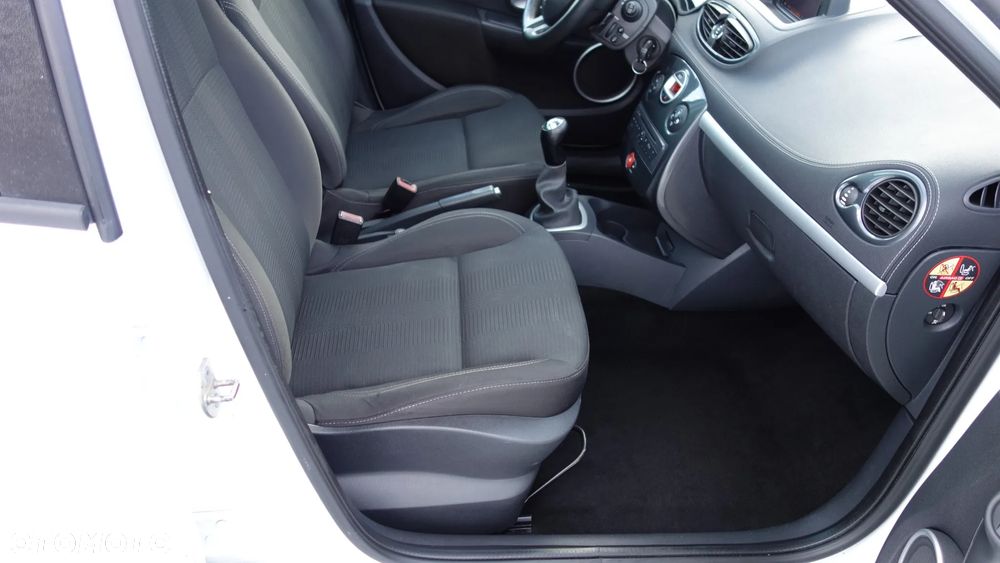 Renault Clio 1.2 TCE Dynamique - 29