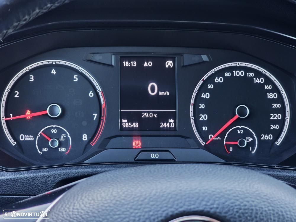 VW T-Roc 1.0 TSI OPF - 12
