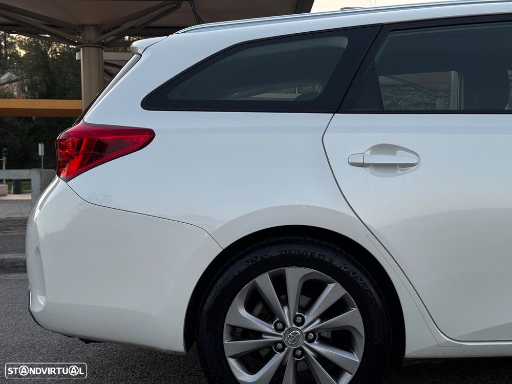 Toyota Auris Touring Sports 1.8 HSD Comfort+J17 - 7
