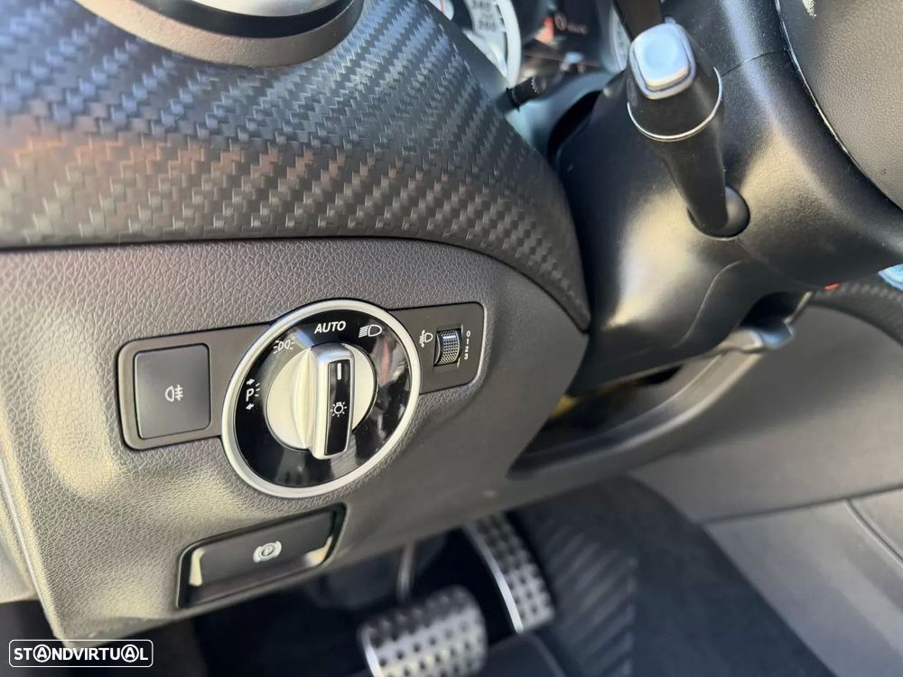 Mercedes-Benz A 180 CDI (BlueEFFICIENCY) 7G-DCT AMG Sport - 10