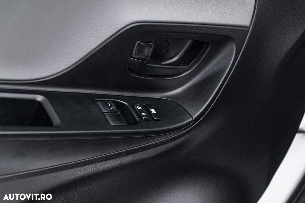 Toyota Yaris 1.0 VVT-i Comfort - 19