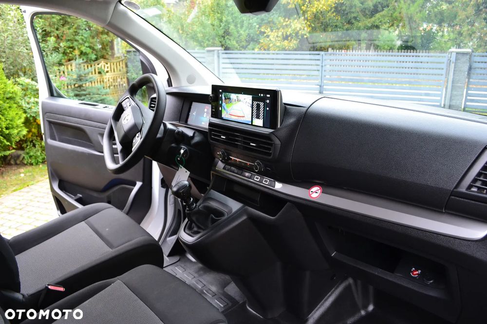 Opel Vivaro - 29