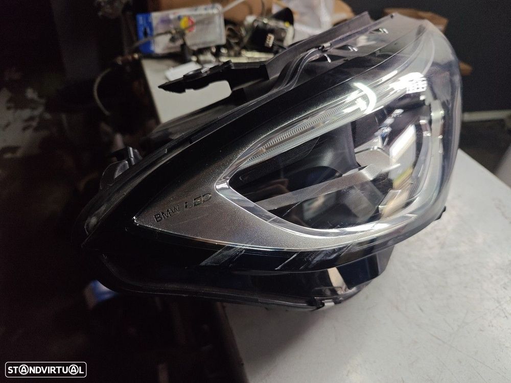 Farol Frente Direito / Otica Direita Bmw 3 Touring (G21)  A8 8496156-0 - 2