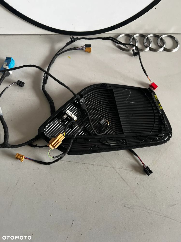 KRATKA GŁOŚNIKA DRZWI PRAWY PRZÓD AUDI A4 B9 8W BANG & OLUFSEN LED IDEALNA Z INSTALACJĄ - 3