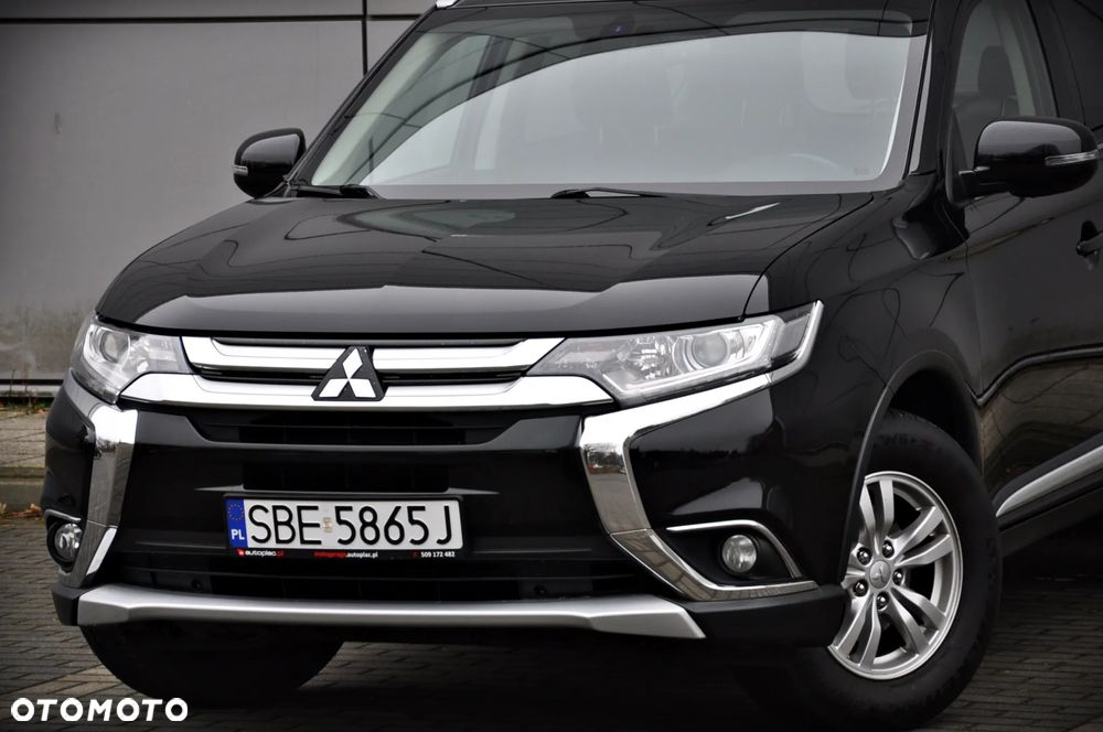 Mitsubishi Outlander 2.0 2WD SUV-Star - 3