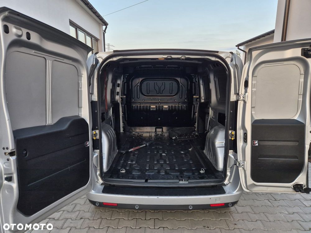 Fiat Doblo Kombi Maxi Active - 2