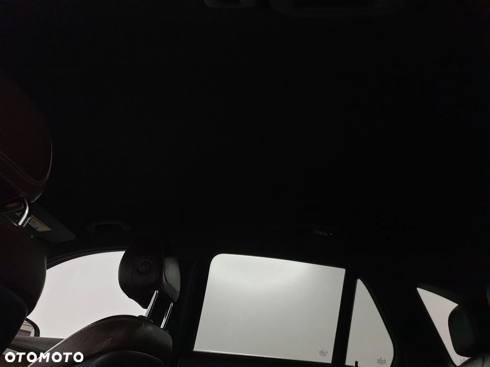 Mercedes-Benz GLC 220 d 4Matic 9G-TRONIC AMG Line - 26