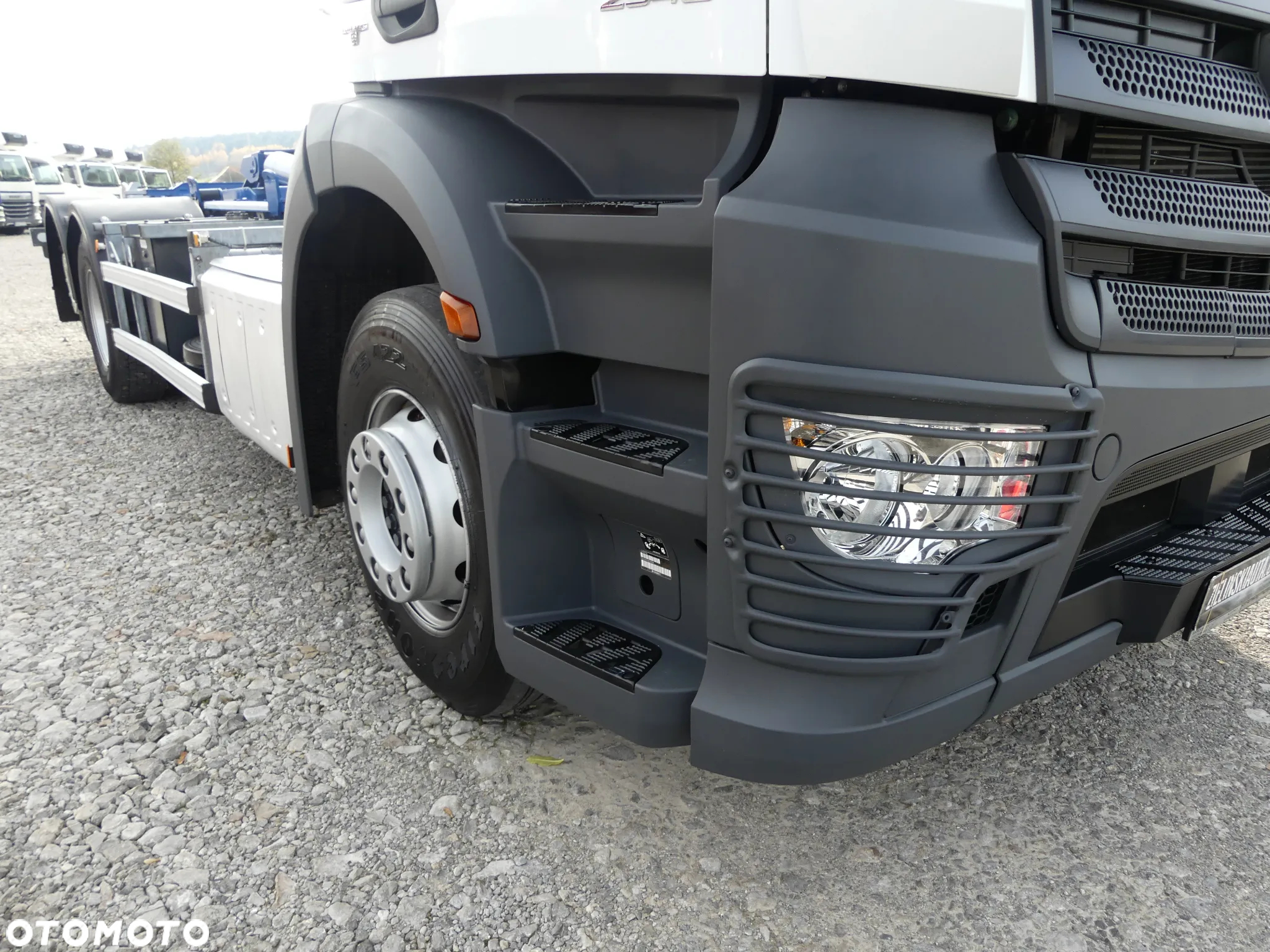 Mercedes-Benz ANTOS 2540 / 6x2 / HAKOWIEC 20t / EURO 6 / IDEALNY STAN / - 22