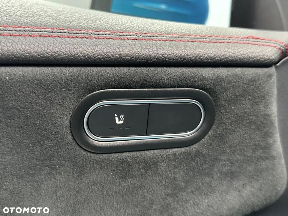 Mercedes-Benz CLA 180 AMG Line 7G-DCT - 11