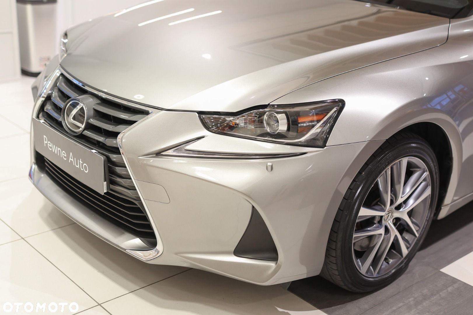 Lexus IS - 17