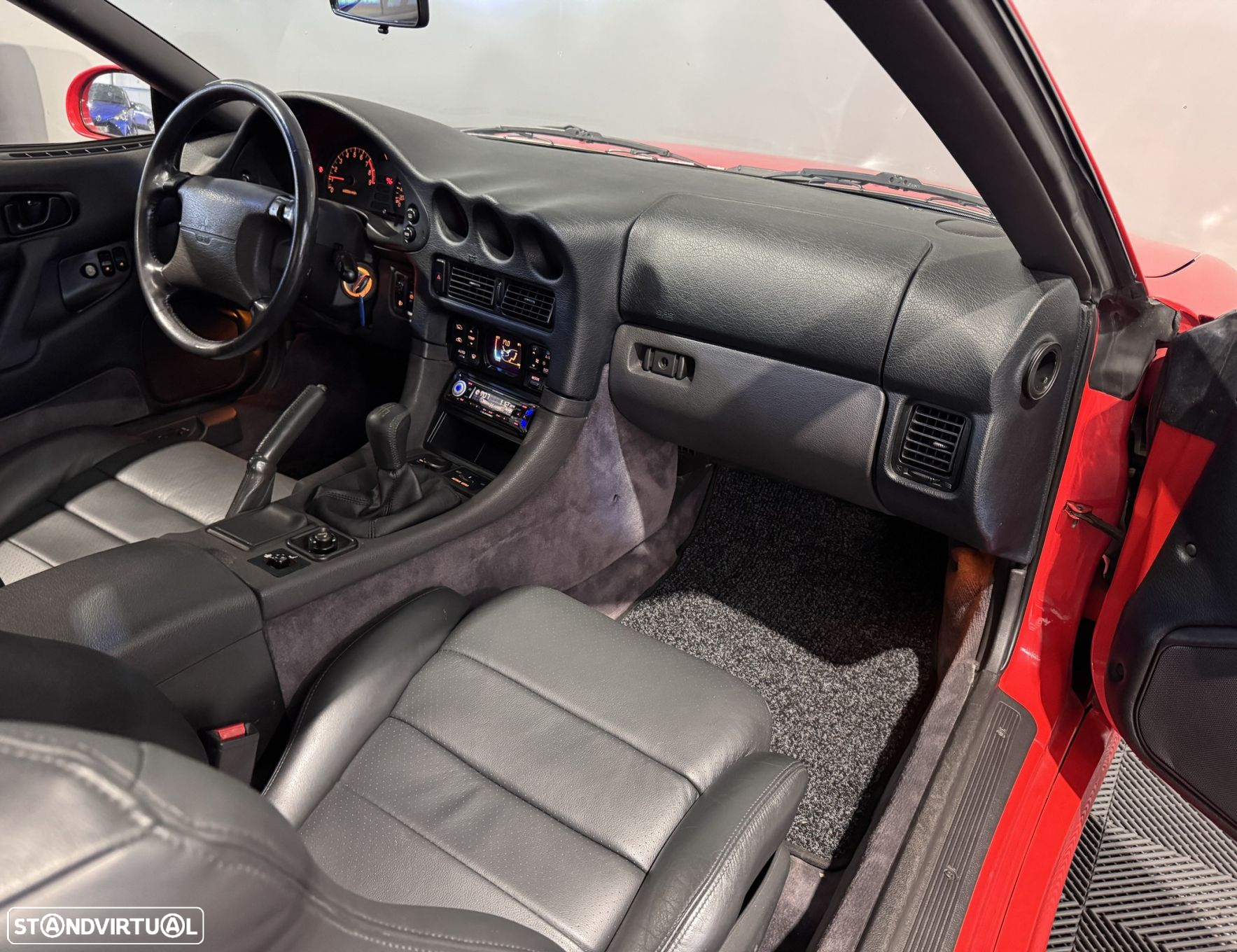 Mitsubishi 3000 GT - 16