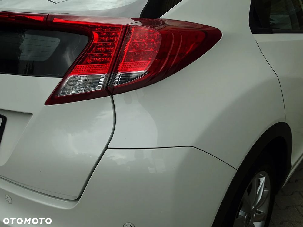 Honda Civic 1.4 i-VTEC Edition X - 24