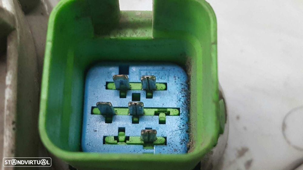 FAROL DIREITO FORD ESCORT BERL./TURNIER CLX BERLINA - 3