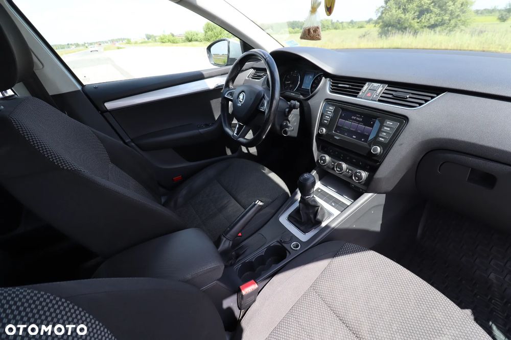 Skoda Octavia - 14