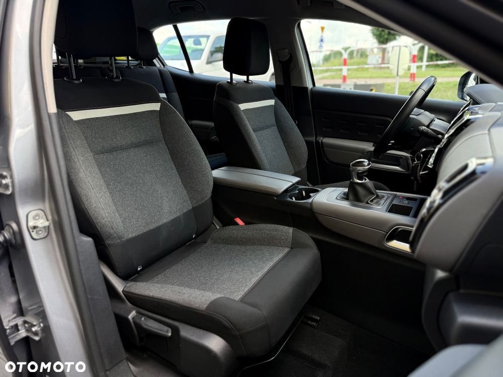 Citroën C5 Aircross BlueHDI 130 S&S LIVE PACK - 27