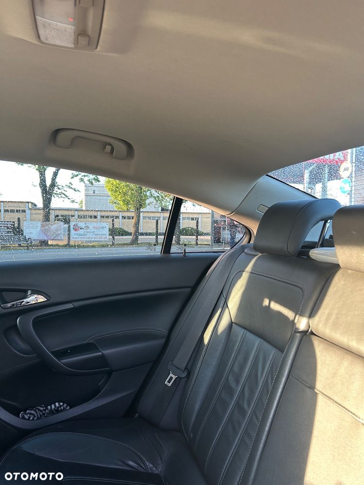 Opel Insignia 2.0 CDTI - 13