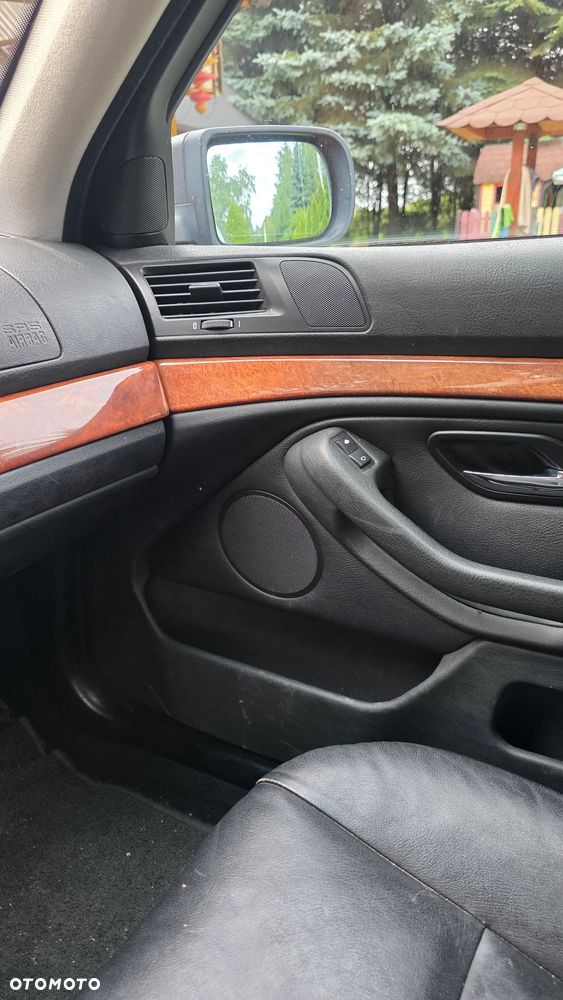 BMW Seria 5 - 15