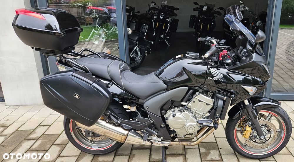 Honda CBF - 22