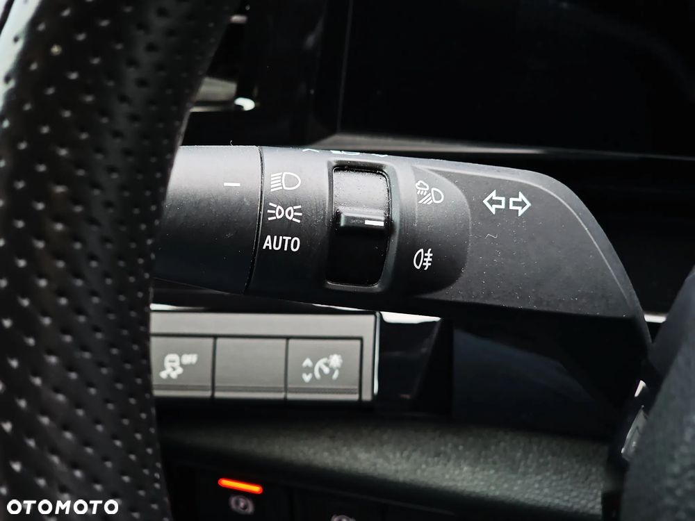 Renault Austral 1.3 TCe mHEV Techno - 17