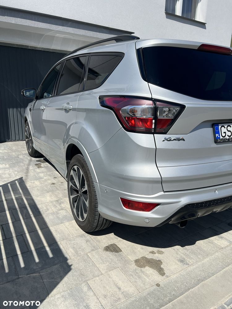 Ford Kuga - 5