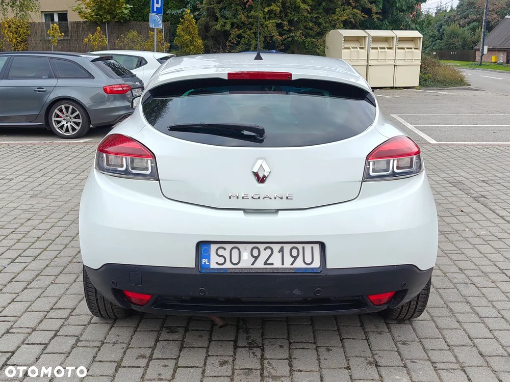 Renault Megane 1.6 16V 110 Authentique - 11