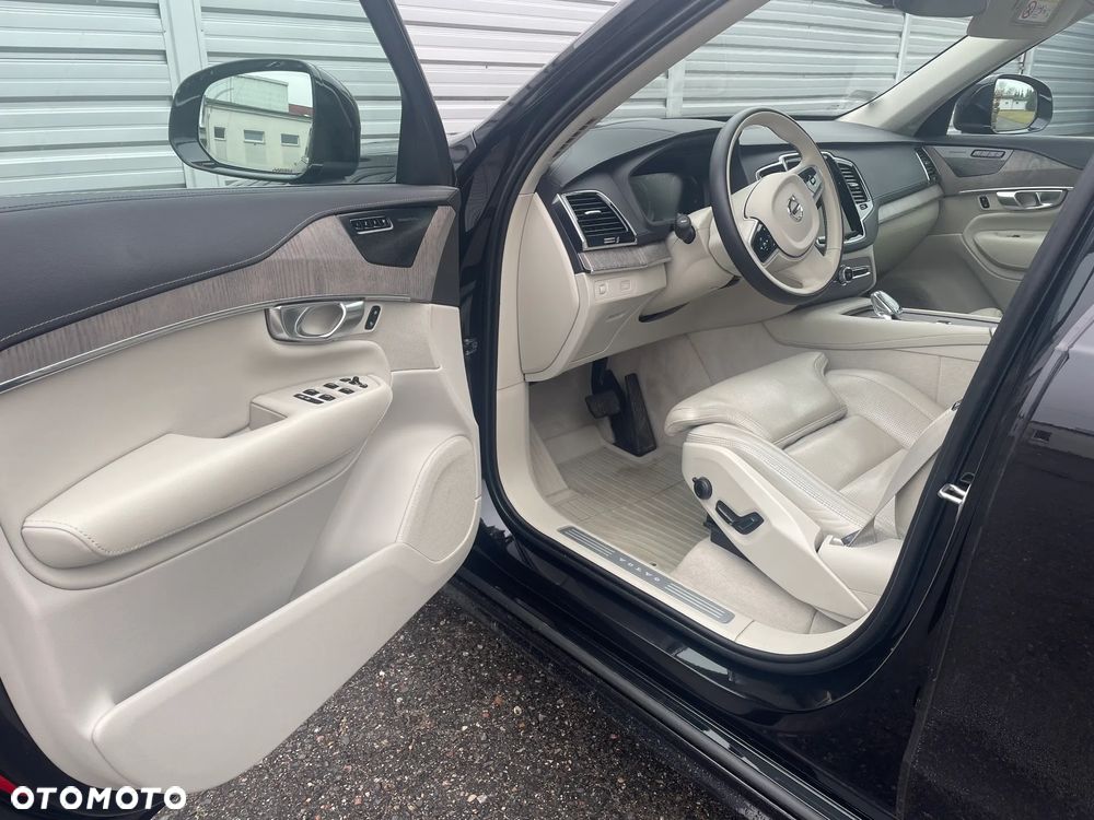 Volvo XC 90 B5 D AWD Plus Bright 7os - 11