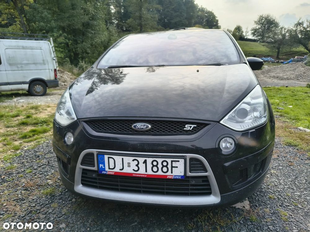 Ford S-Max 2010 photo 2