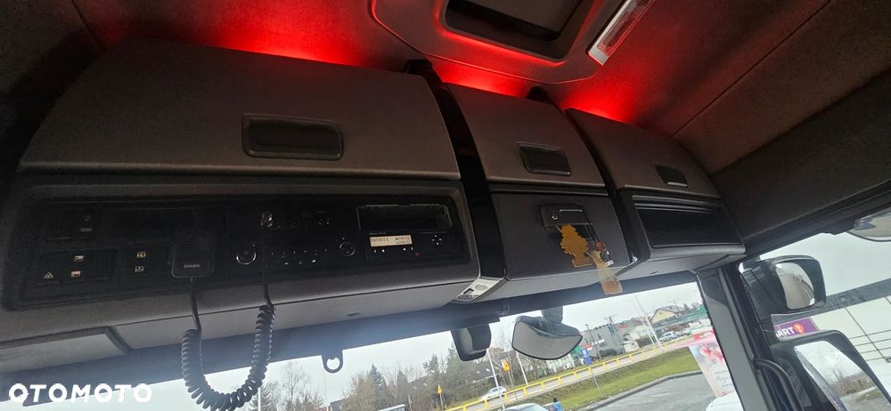 Renault T460 / standard / ACC - 16