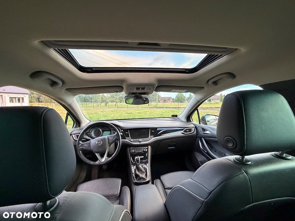 Opel Astra 1.6 CDTI Dynamic S&S - 10