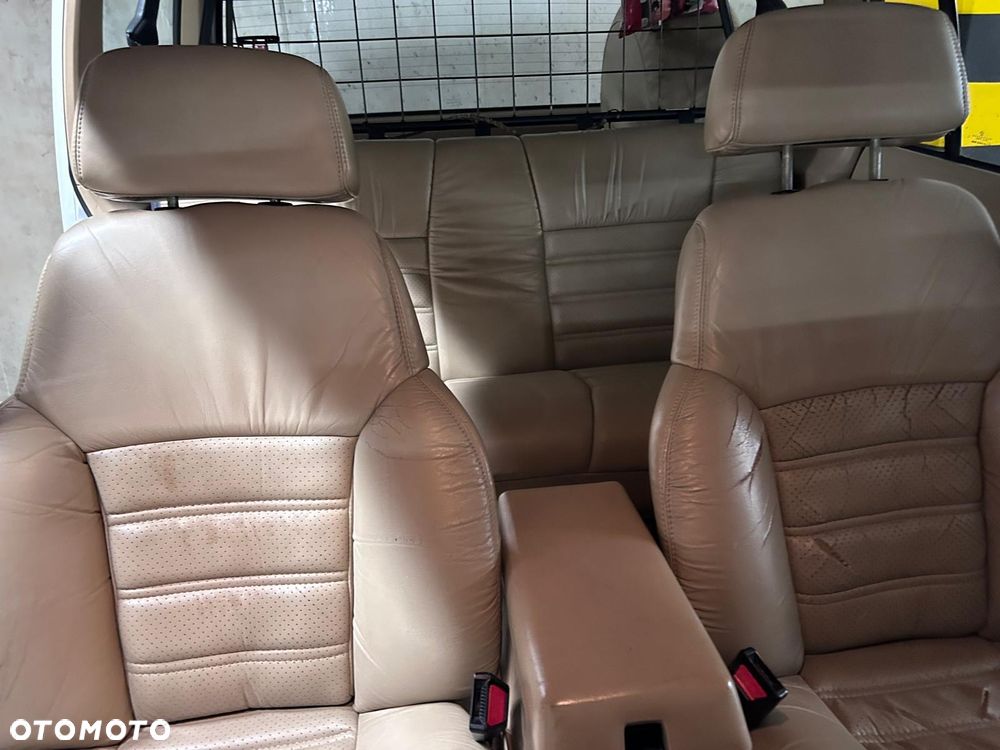 Jeep Cherokee 4.0 Limited - 18