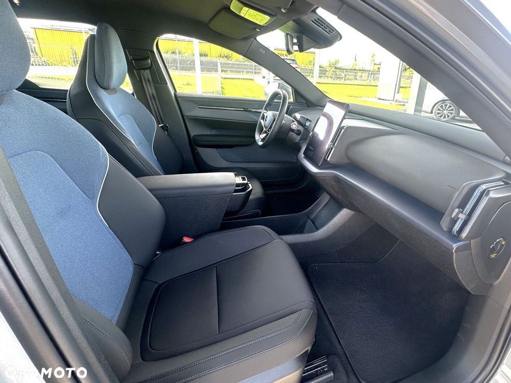 Volvo EX30 - 25