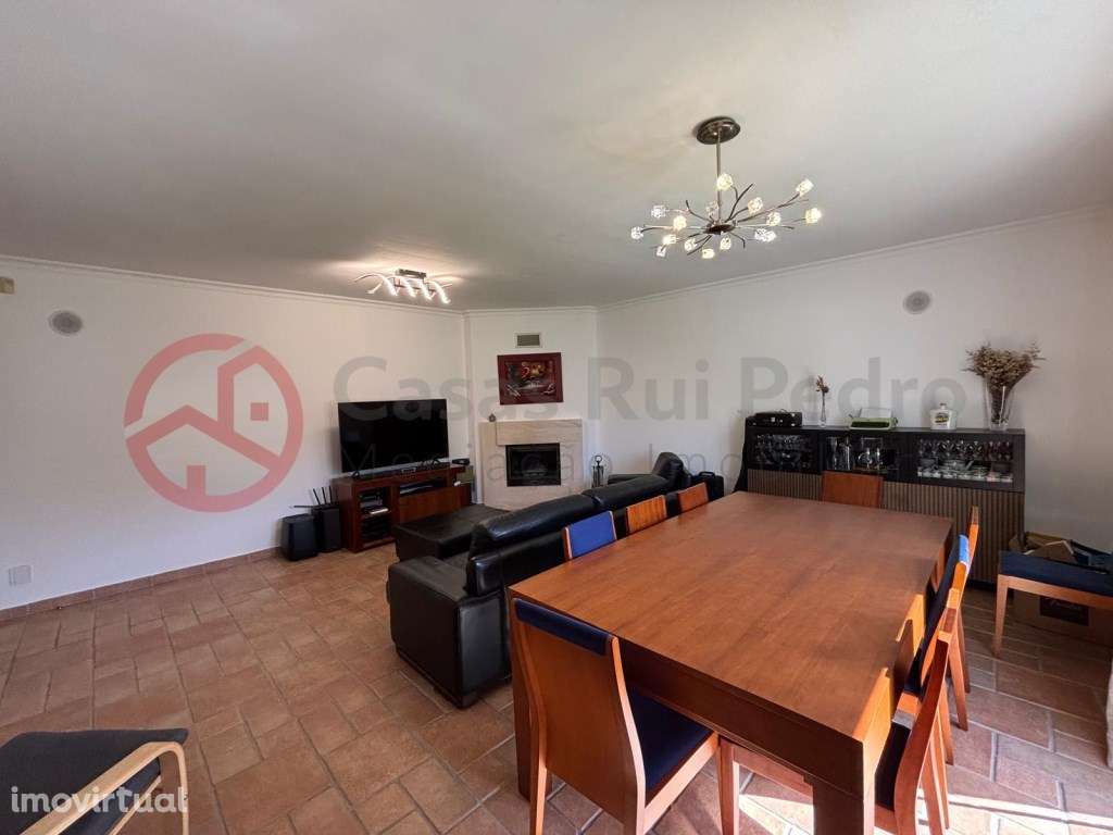 Moradia isolada T5 em Vale Flores, Almada - Grande imagem: 5/36