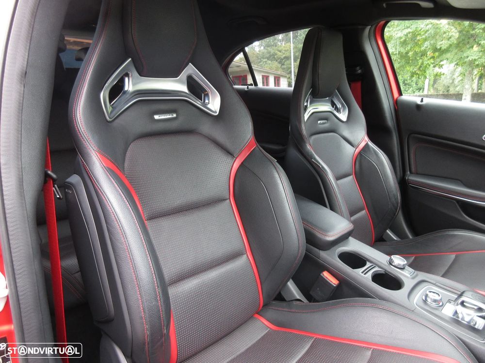 Mercedes-Benz A 45 AMG 4-Matic - 34