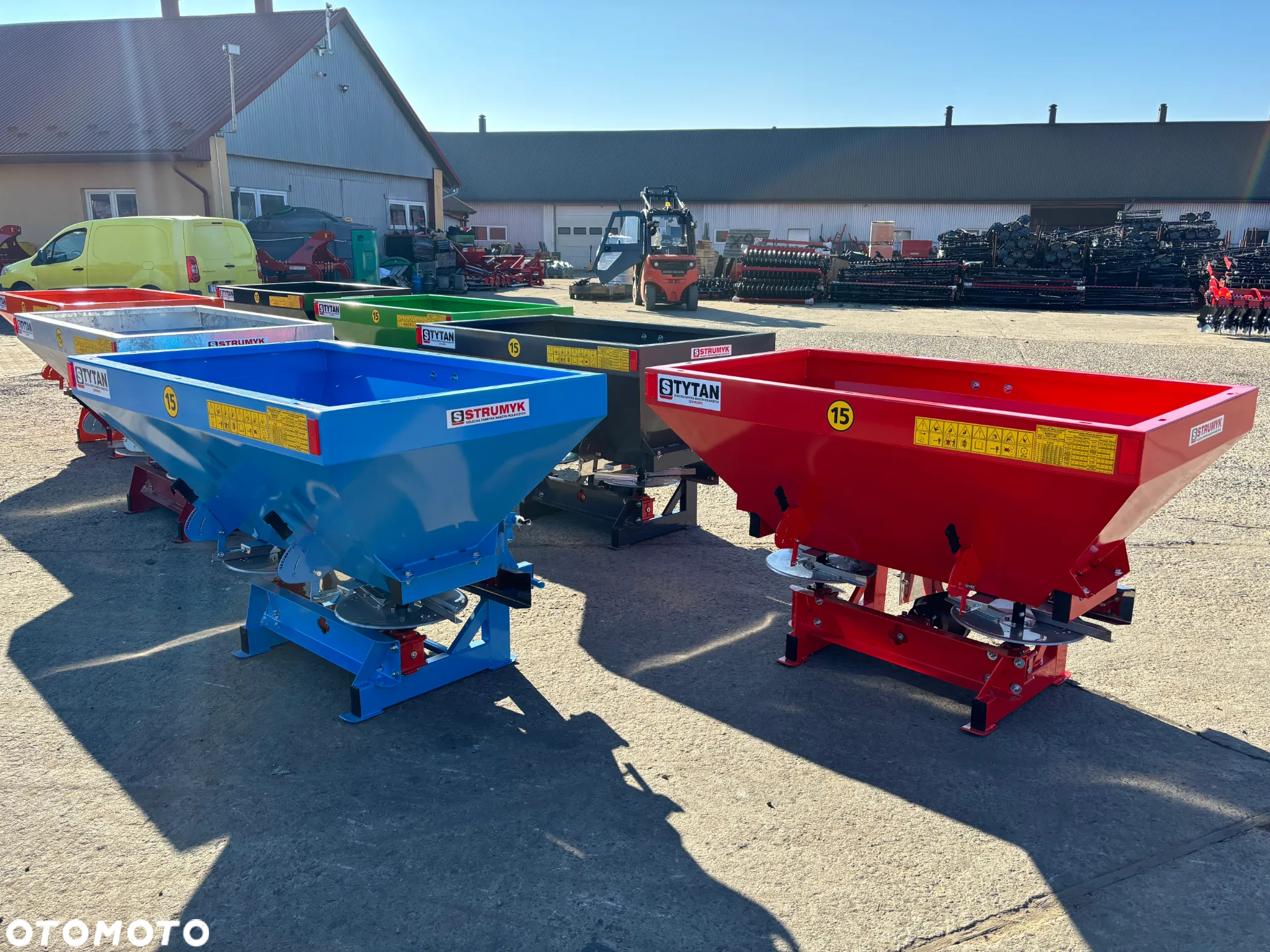 Rozsiewacz/siewka nawozu/ hydrauliczna/STRUMYK/ Darmowy transport/ DOSTĘPNE POJEMNOŚCI:600,800,1000,1200l - 13