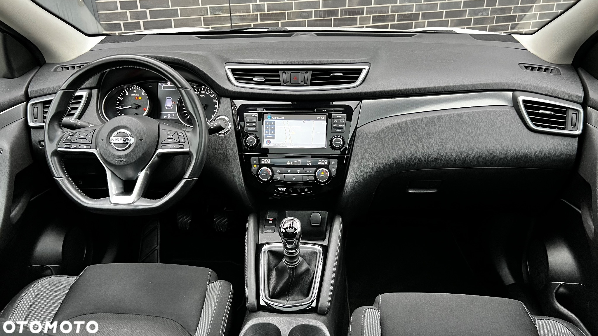 Nissan Qashqai 1.6 DIG-T N-Connecta - 35