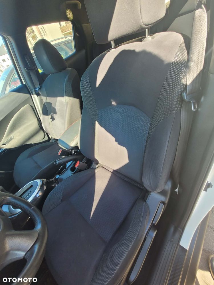 Nissan Juke 1.6 Xtronic 360 - 11