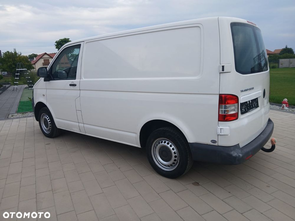 Volkswagen Transporter - 9