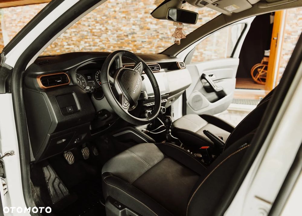 Dacia Duster 2023 photo 3