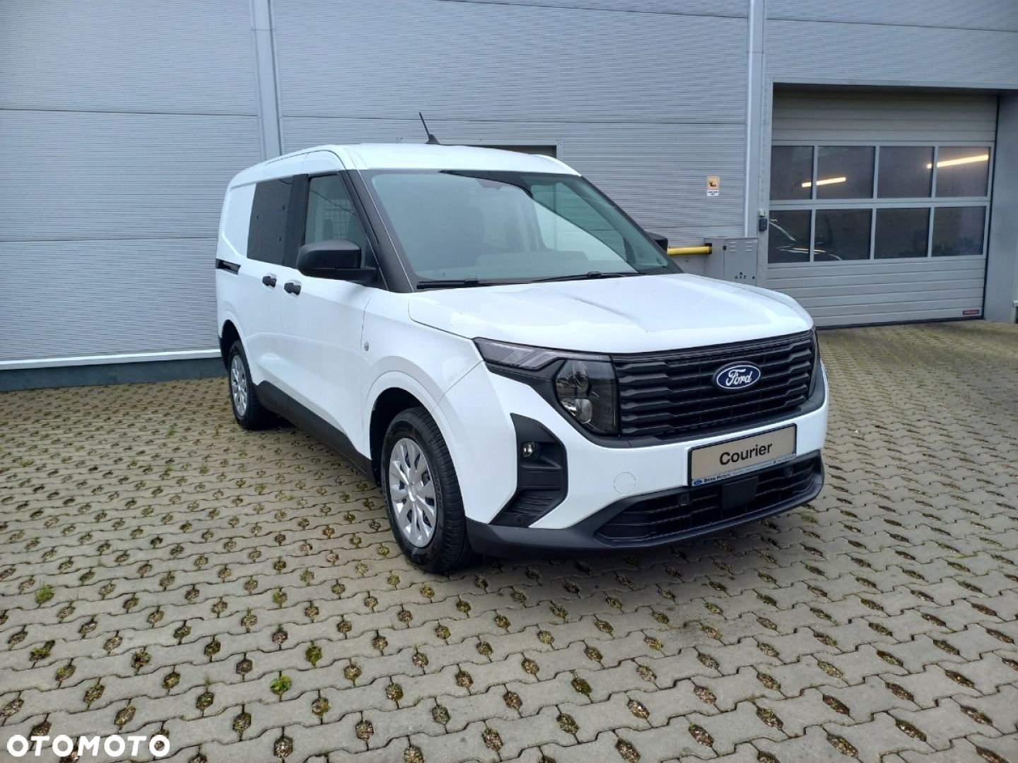 Ford Transit Courier - 5