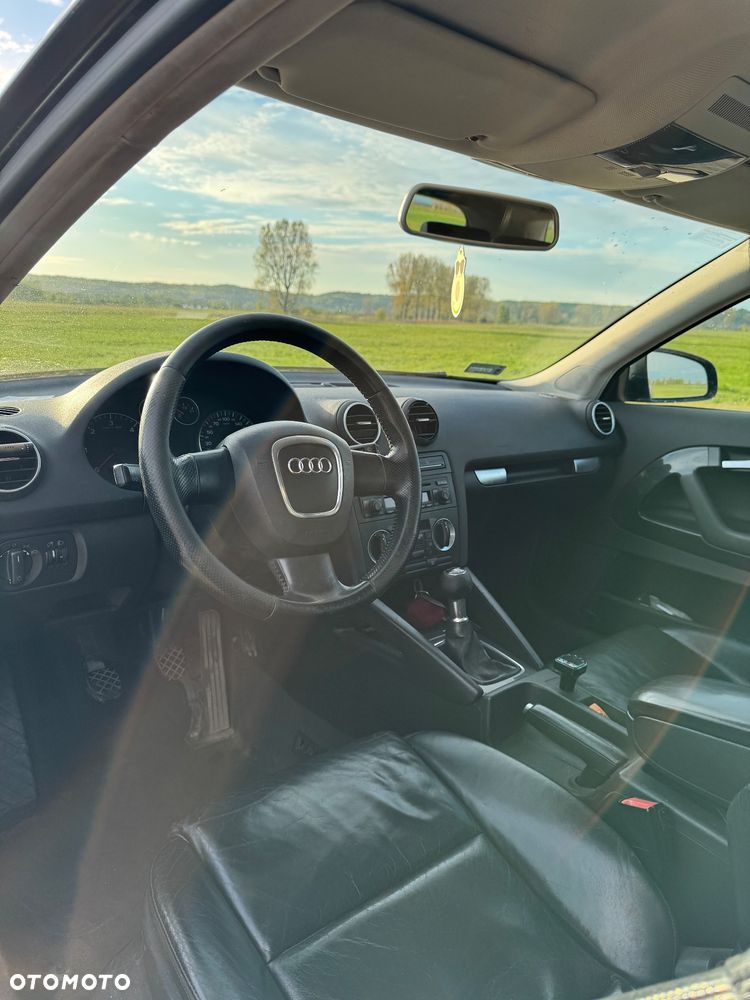 Audi A3 3-drzwiowe 1.9 TDI Ambition - 11